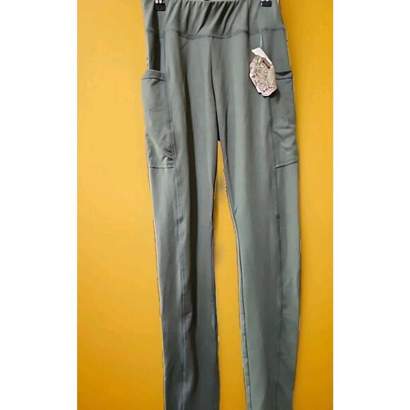 One World Green Leggings Womans Size XS NEW NWT Inseem 26 Excellent A126 Comfy - Picture 1 of 6